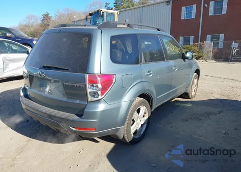 2009 Subaru Forester 2.5X из США, поврежденный, VIN JF2SH63689G747663